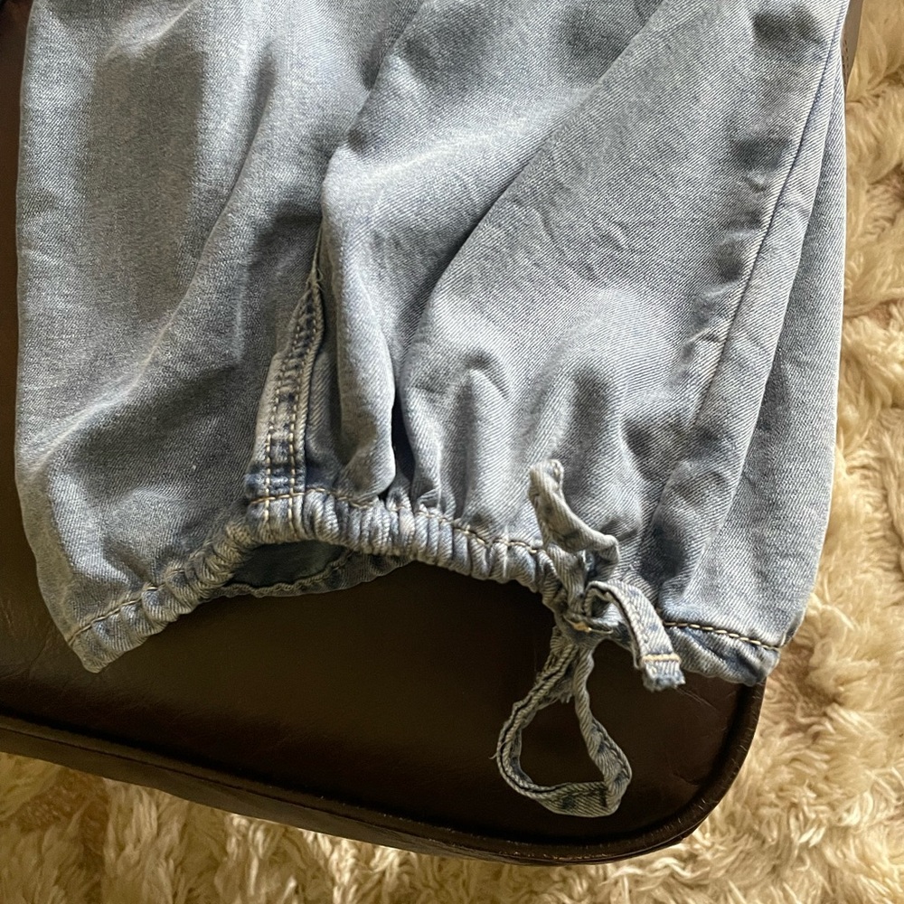Easel Chambray Boho Balloon Joggers - Picture 6 of 15